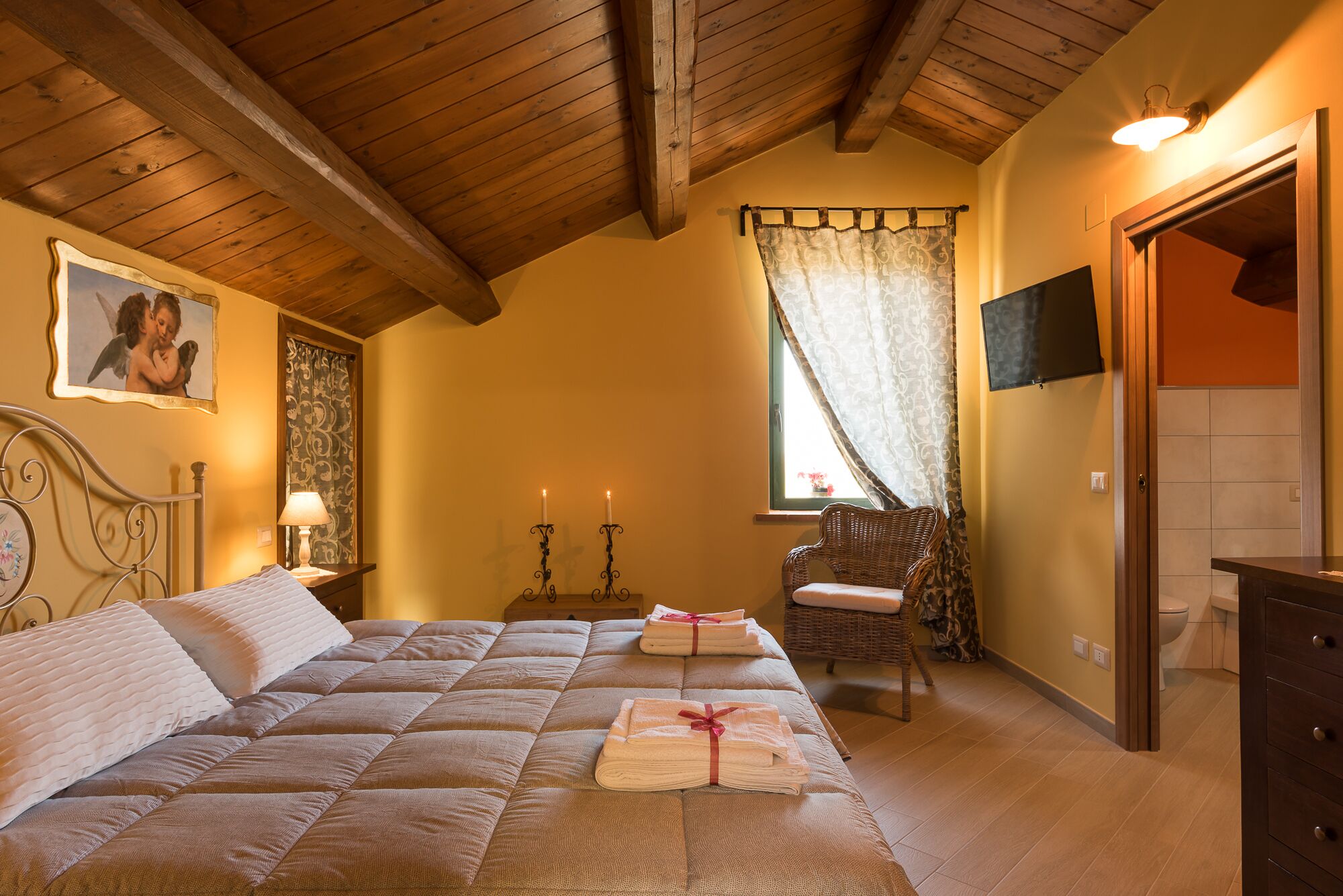 3 camere, Wi-Fi gratuito, lenzuola, accesso in sedia a rotelle