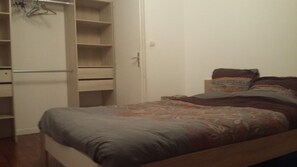 Habitación doble | 1 habitación y ropa de cama