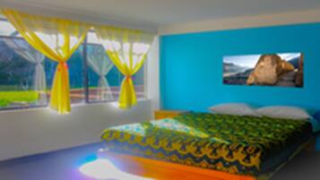 Deluxe Double Room, 1 Queen Bed, Mountain View | Individually decorated, individually furnished, free WiFi