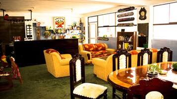 Free daily local cuisine breakfast