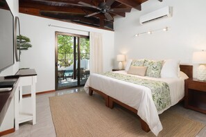 4 bedrooms, in-room safe, iron/ironing board, free WiFi