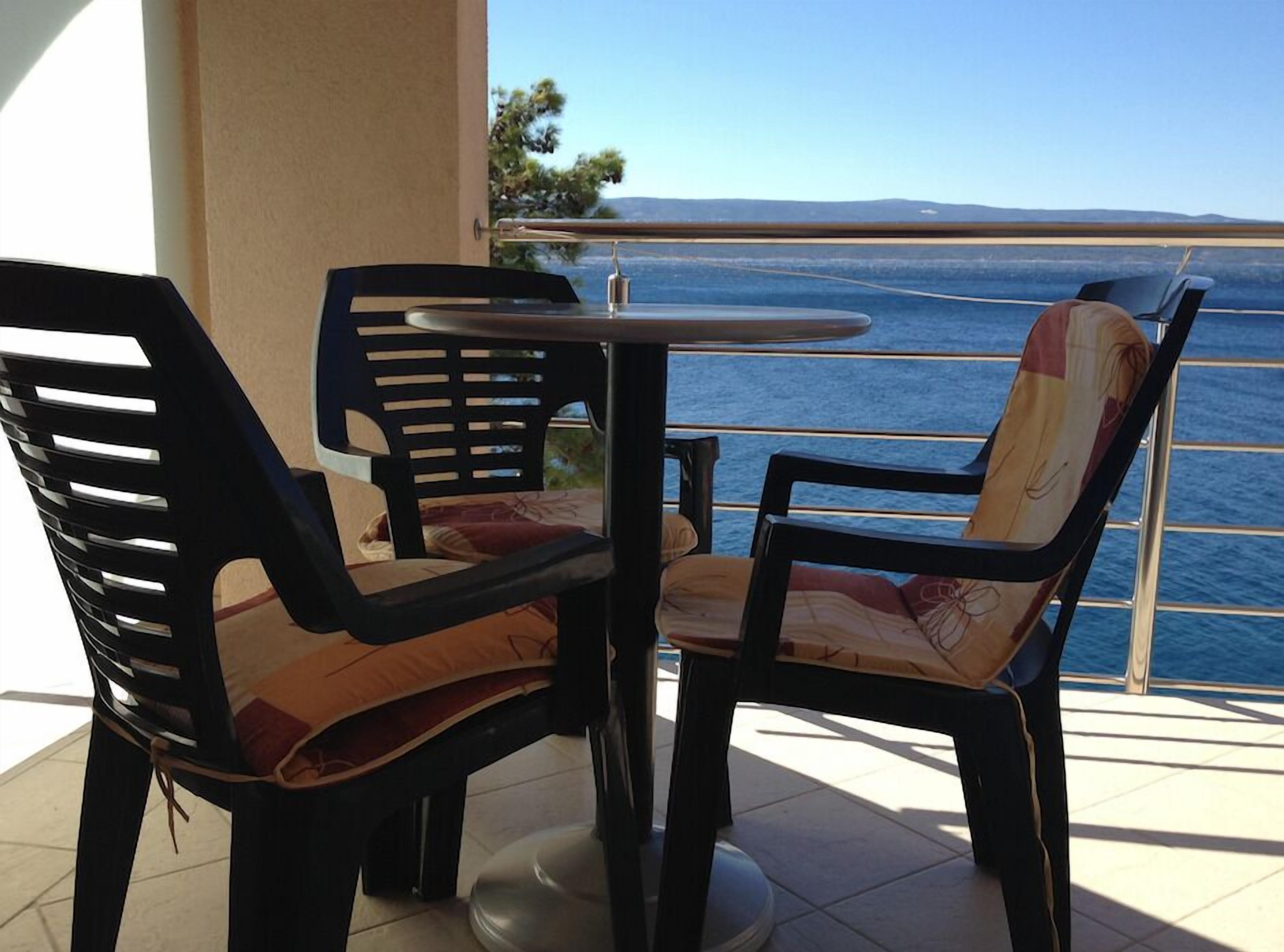 Villa Amalia Hvar & Dalmatian Islands interior view 2