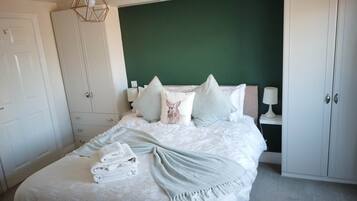 1 chambre, fer et planche Ă repasser, lit parapluie, Wi-Fi gratuit