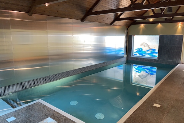 Sisäuima-allas, lämmitetty uima-allas