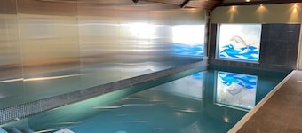 Georgian House with Indoor Swimming Pool