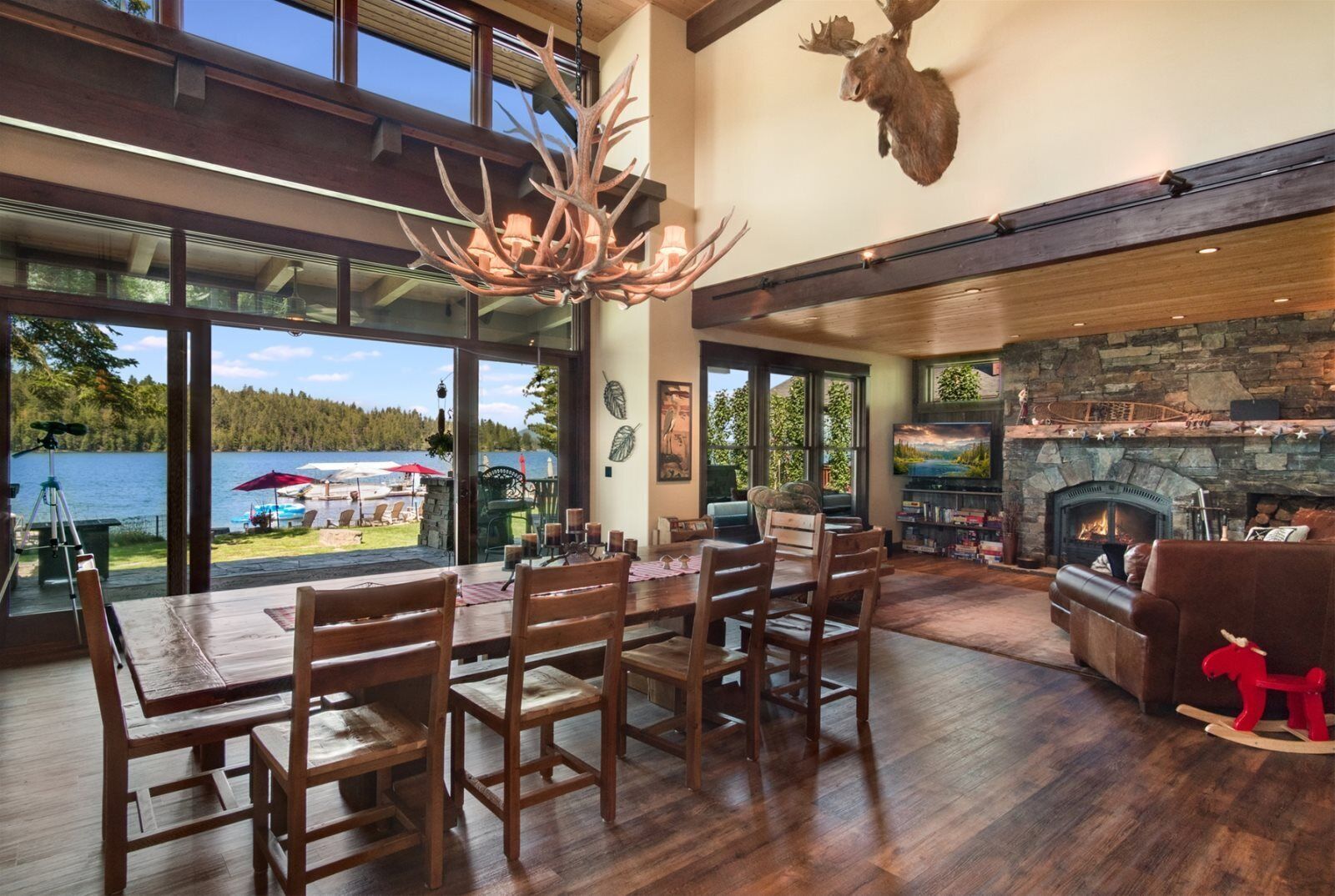 Luxury Hope Waterfront Home and Guest House