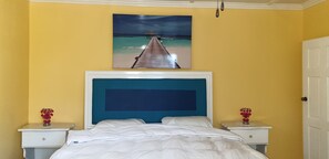 Comfort Villa, 3 Bedrooms | 3 bedrooms, iron/ironing board, free WiFi - Silver Dawn (Treasure Beach)