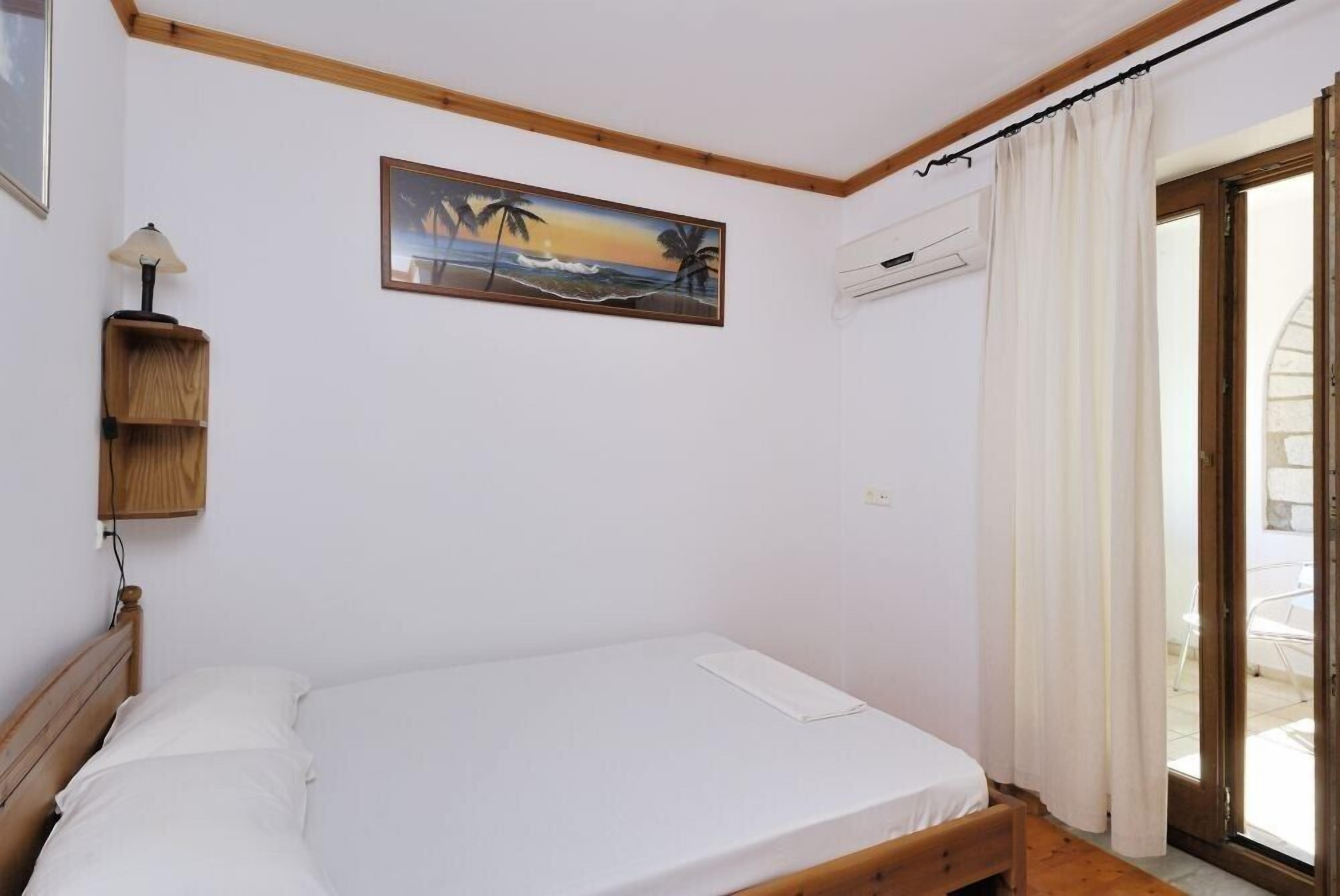 Seaside Mulberry Villa in Stoupa