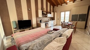 2 habitaciones, tabla de planchar con plancha y wifi gratis