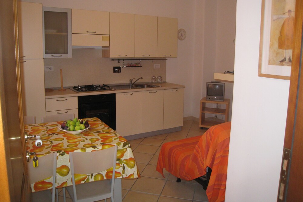EOLIE Lipari-Canneto Very attractive apartment 30m from the beach