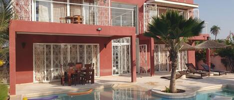 Alberca al aire libre