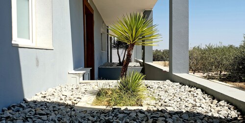 Villa with private pool 2