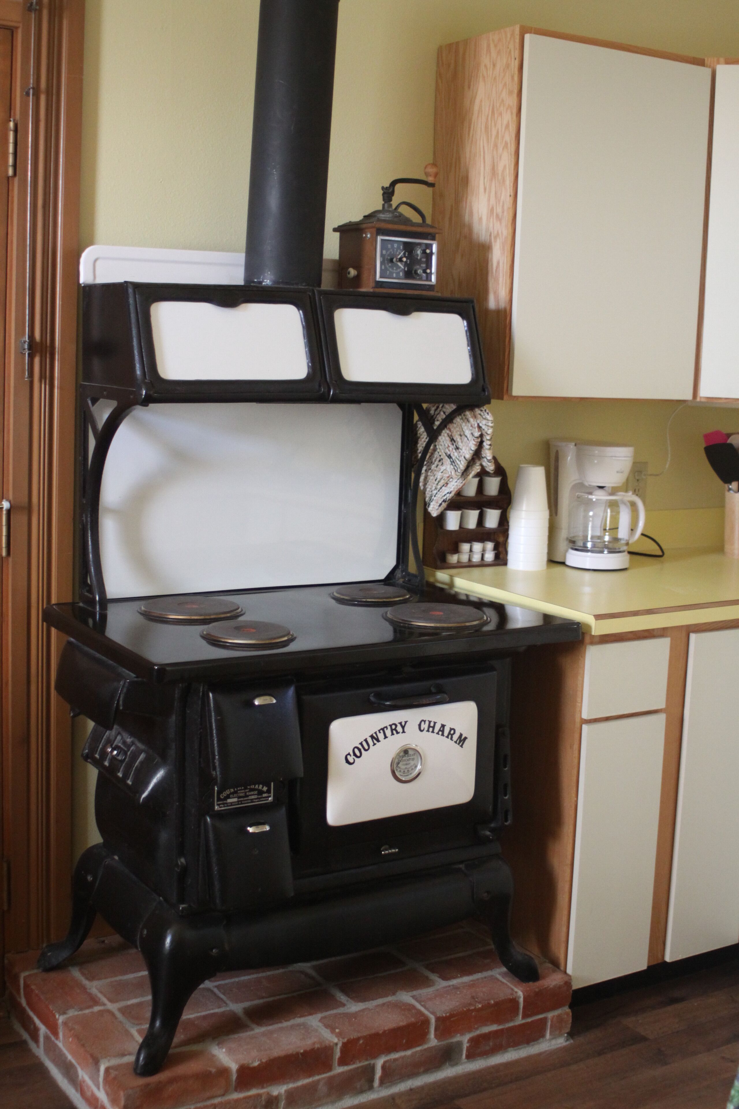 House, cottage, or full property rental.( see website for details)