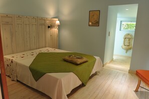 2 chambres, fer et planche Ă repasser, Wi-Fi, draps fournis