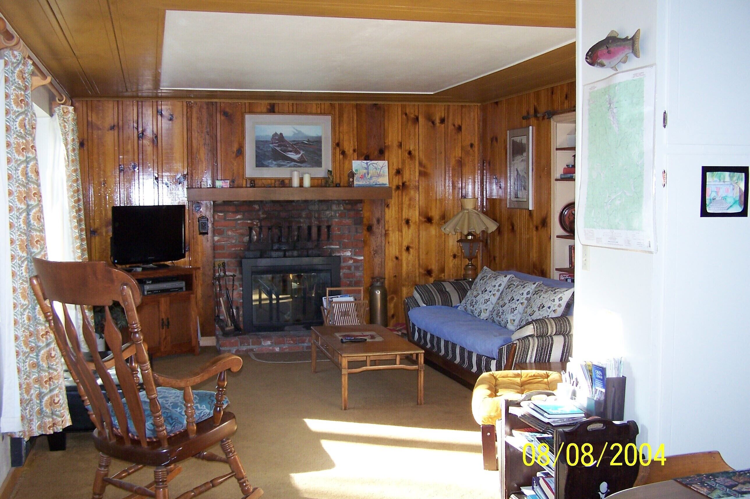 Great Trinity River Fishing at 3 Bed 2 Bath House, $200/nt, pets considered