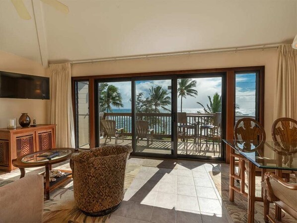 TV, DVD player - East Kauai OV Bliss! Open Kitchen, Lanai, WiFi, TV, DVD+Ceiling Fans–Kaha Lani 321 (LIHUE)