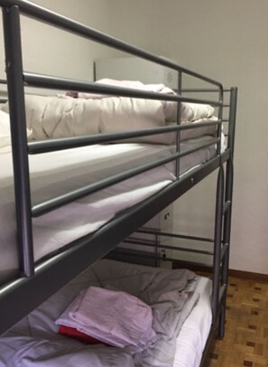 Basic Shared Dormitory, 1 Bedroom, Shared Bathroom
