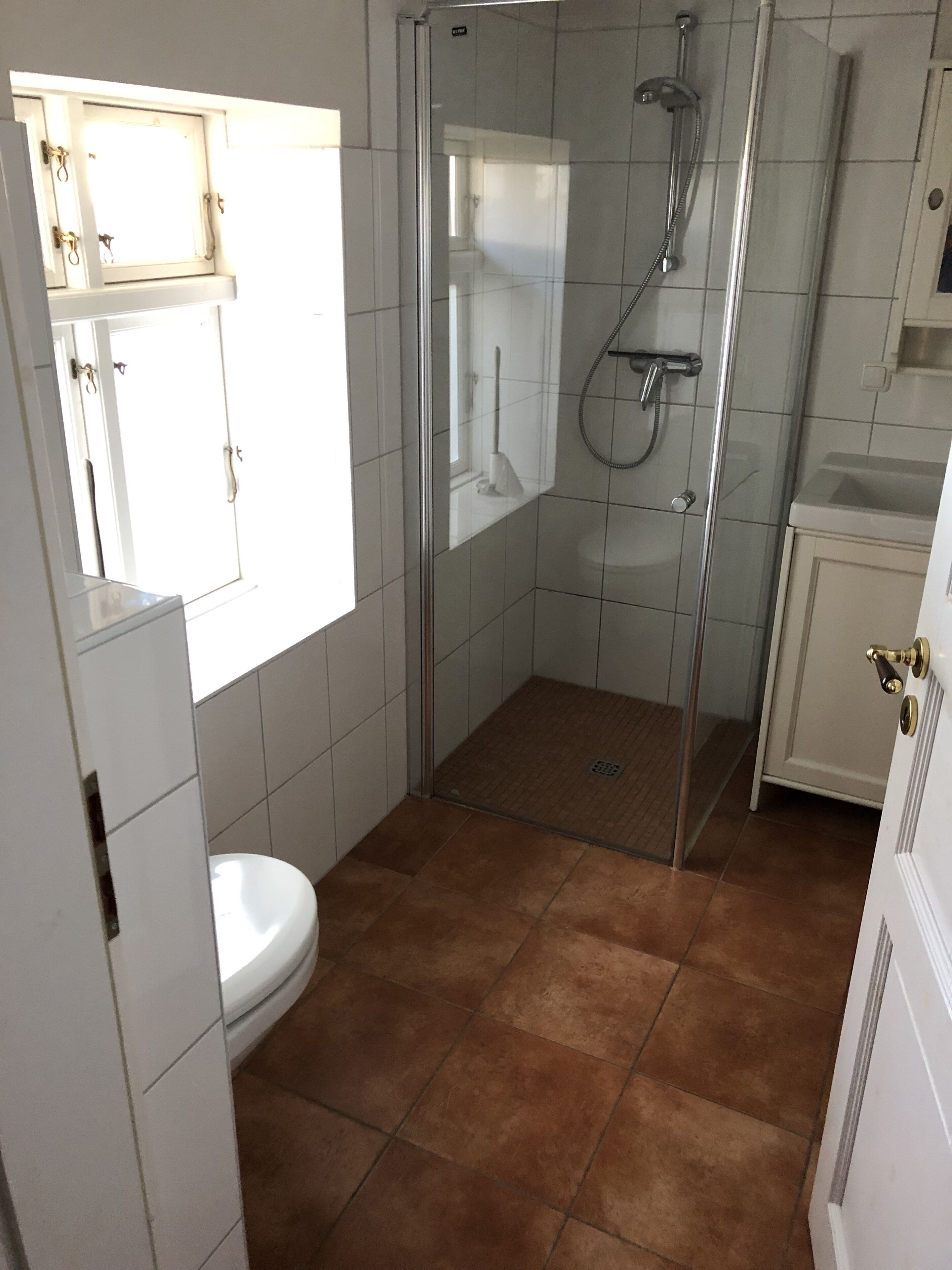 Badekar, hårtørrer
