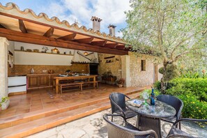 Restauration extérieure