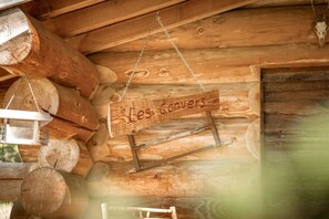 Exterior detail - Log cabin Les Convers (Collonges-sous-Salève)