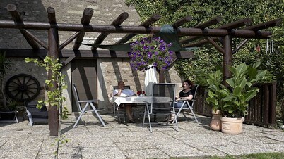 Historic manor in the Steigerwald with swimming pool and sauna
