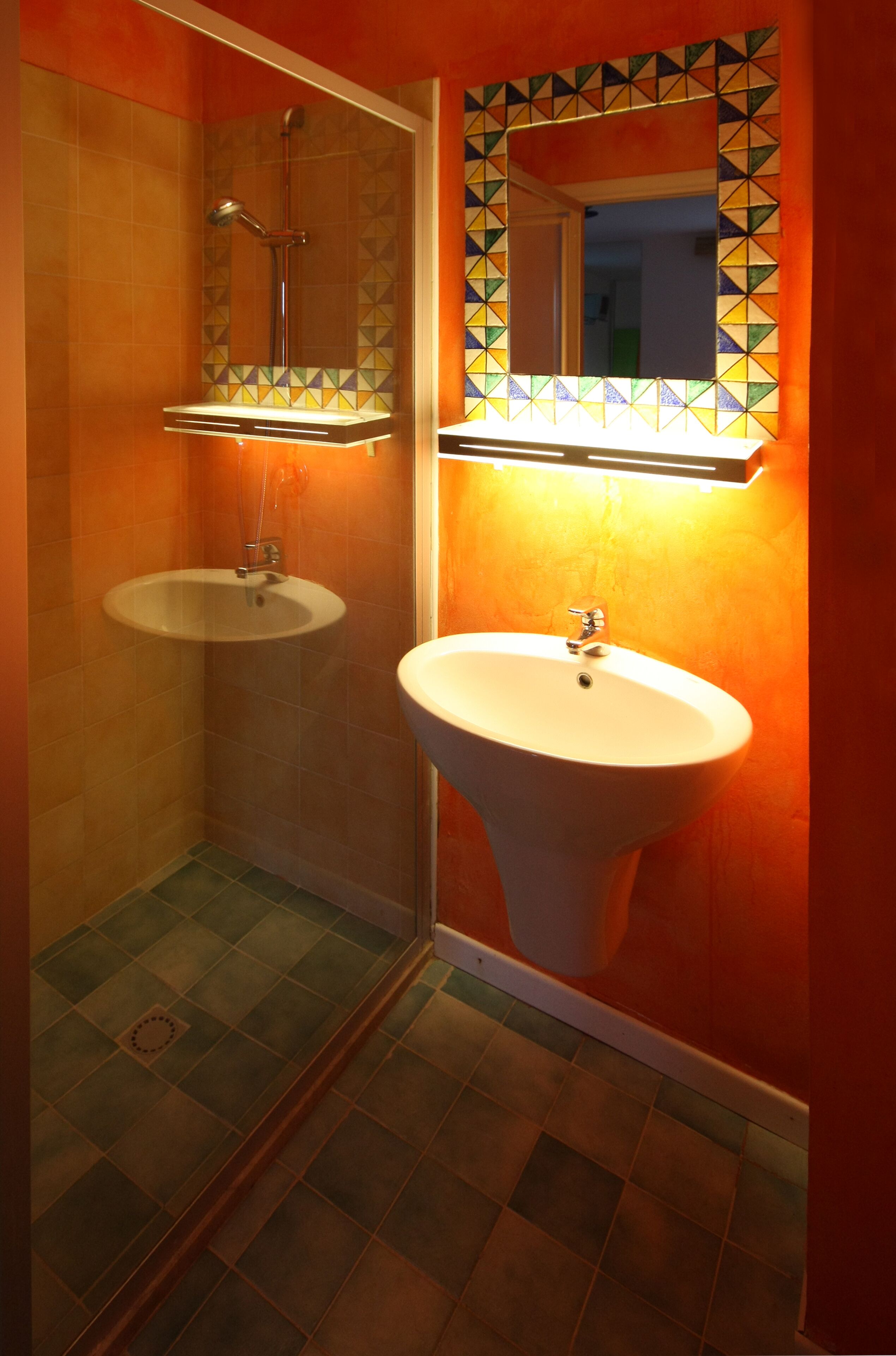 Guest house 300 mt. from the sea - air-conditioned- King size beds- Wi-private patio