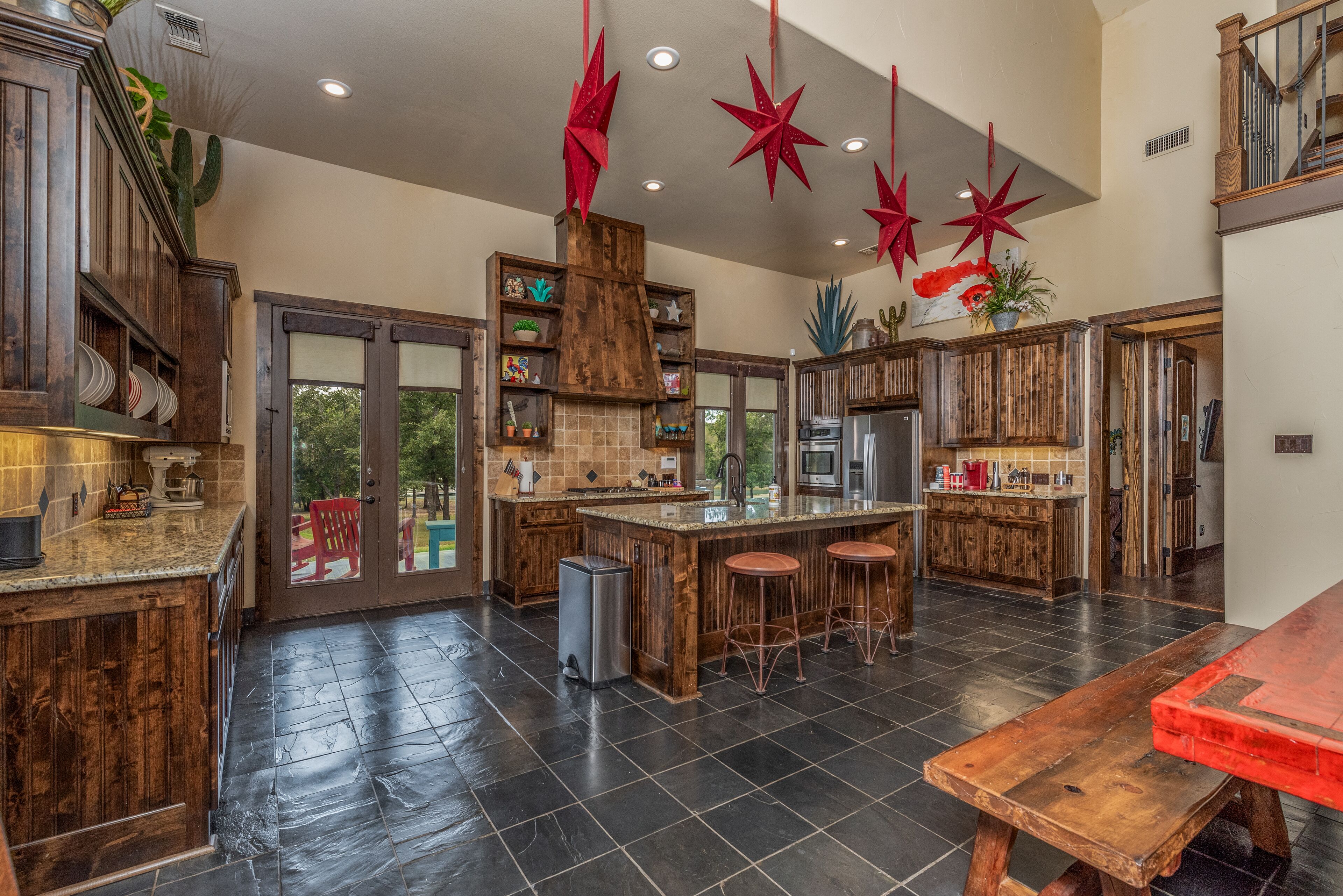 Fantastic home on 18 acres! Perfect for family getaways and corporate retreats.