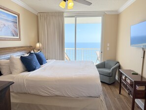 3 habitaciones, escritorio, tabla de planchar con plancha y wifi gratis