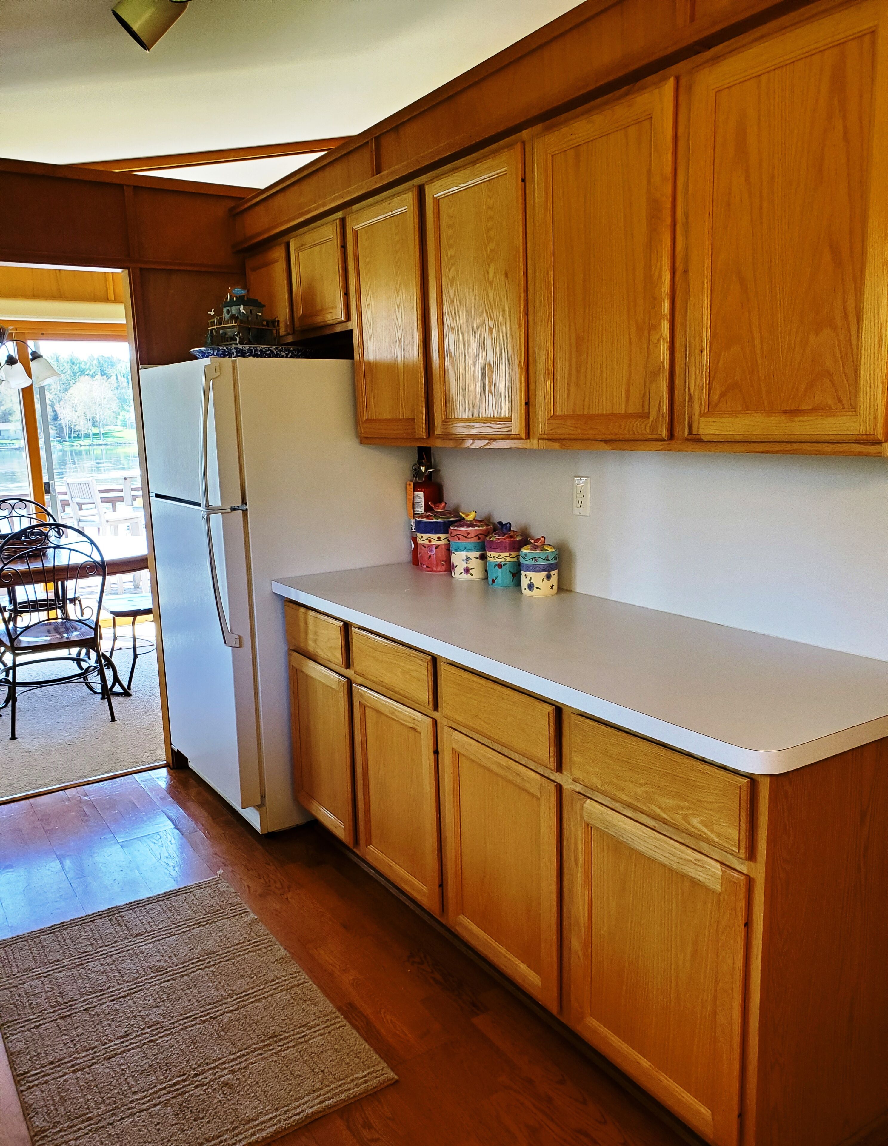 Great Spot on Private Cove-Green Lake - Longterm Rentals Accepted!