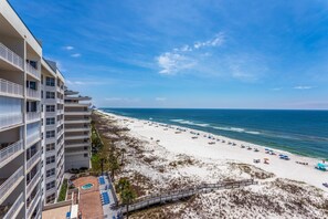 On the beach - Toes In the Sand!!! (Pensacola)