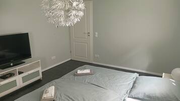 3 Schlafzimmer, Bügeleisen/Bügelbrett, WLAN, Bettwäsche