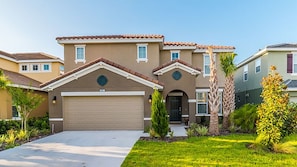 Exterior - Orlando Vacation Home - Near Disney Parks - 6 Bedrooms (Davenport)