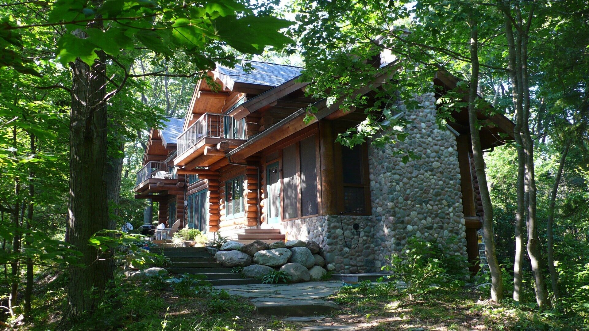Stunning Lake Michigan Log and Stone Cabin