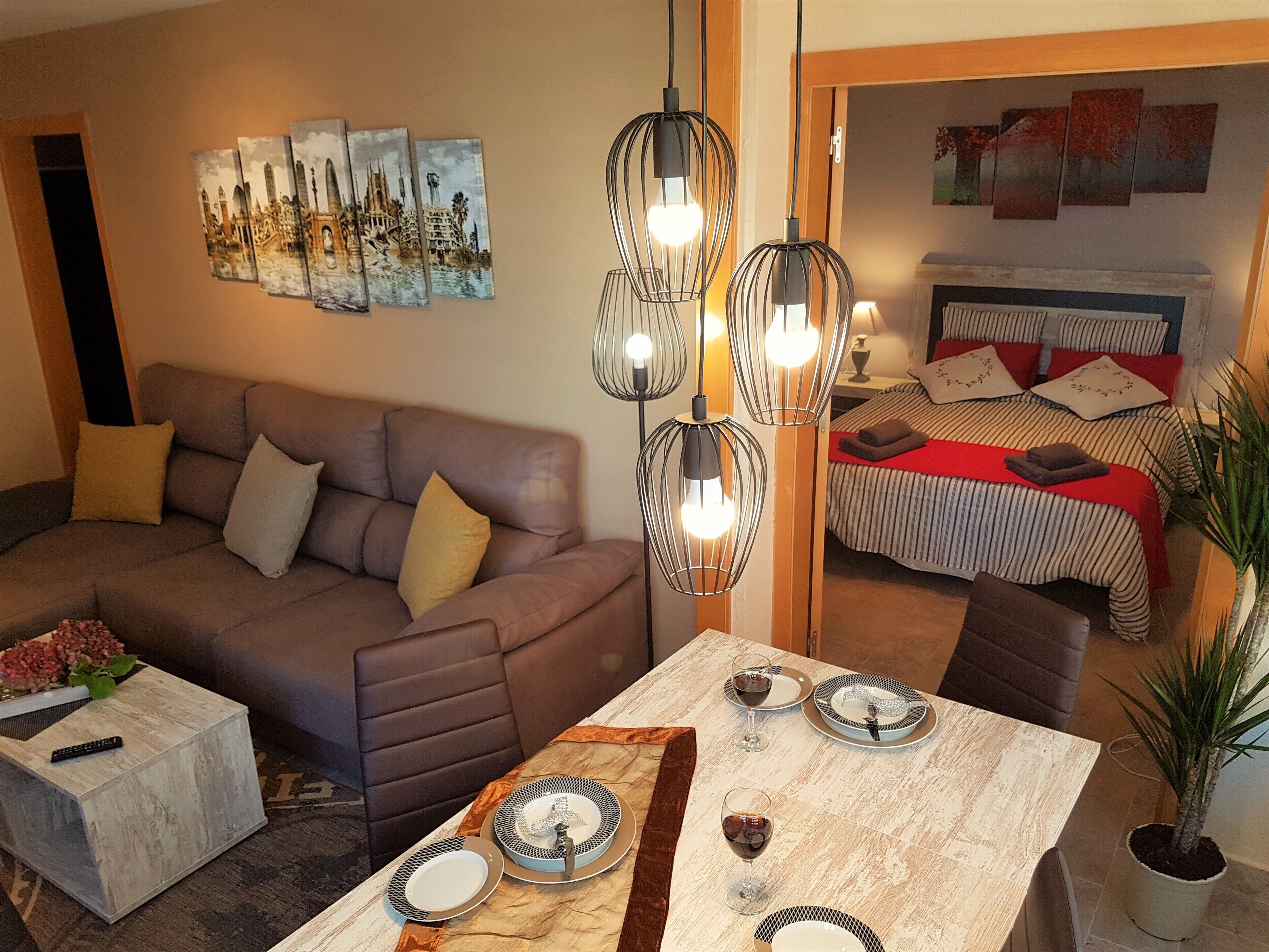 MARINA PORT & BEACH apartment, sea view, sand beach, terrace, WiFi, SAT TV