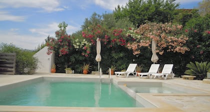 Apartment 70 m2 to 4persons, washing machine, swimming pool, private parking