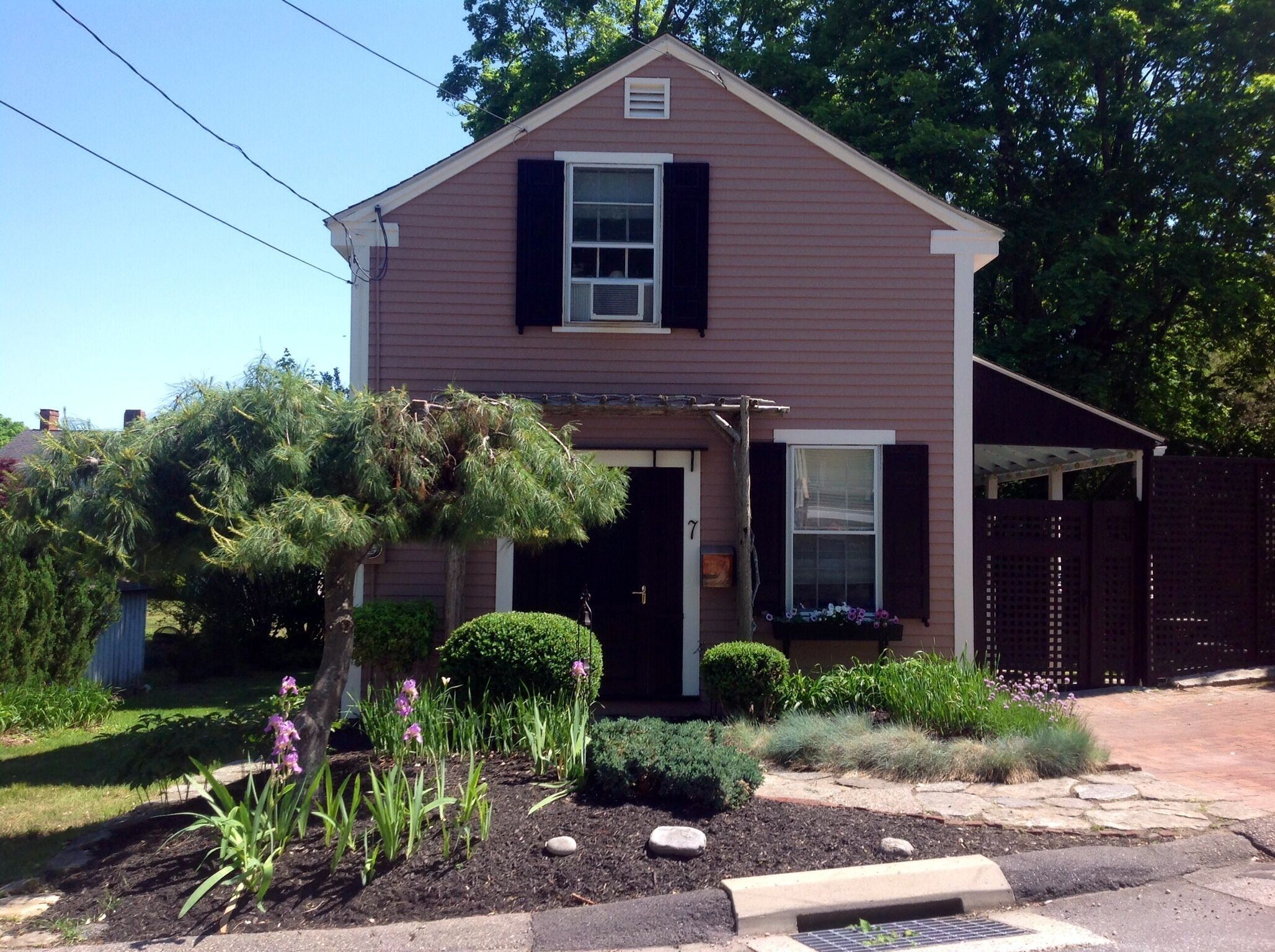 Beautifully Renovated Two Bedroom Cottage in the Heart of Downtown Mystic.