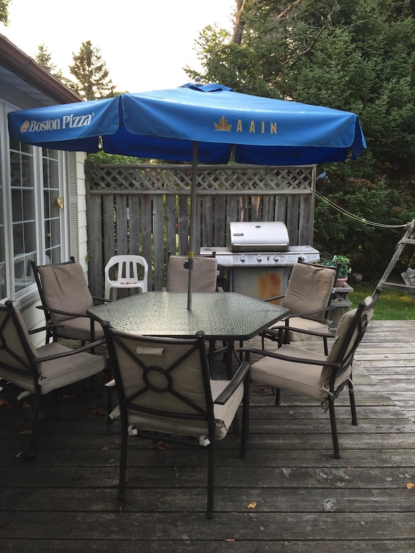 Property grounds - Kawartha's Home/Cottage on Buckhorn Lake (Ennismore)