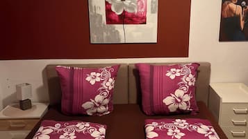 2 Schlafzimmer, Bügeleisen/Bügelbrett, WLAN, Bettwäsche