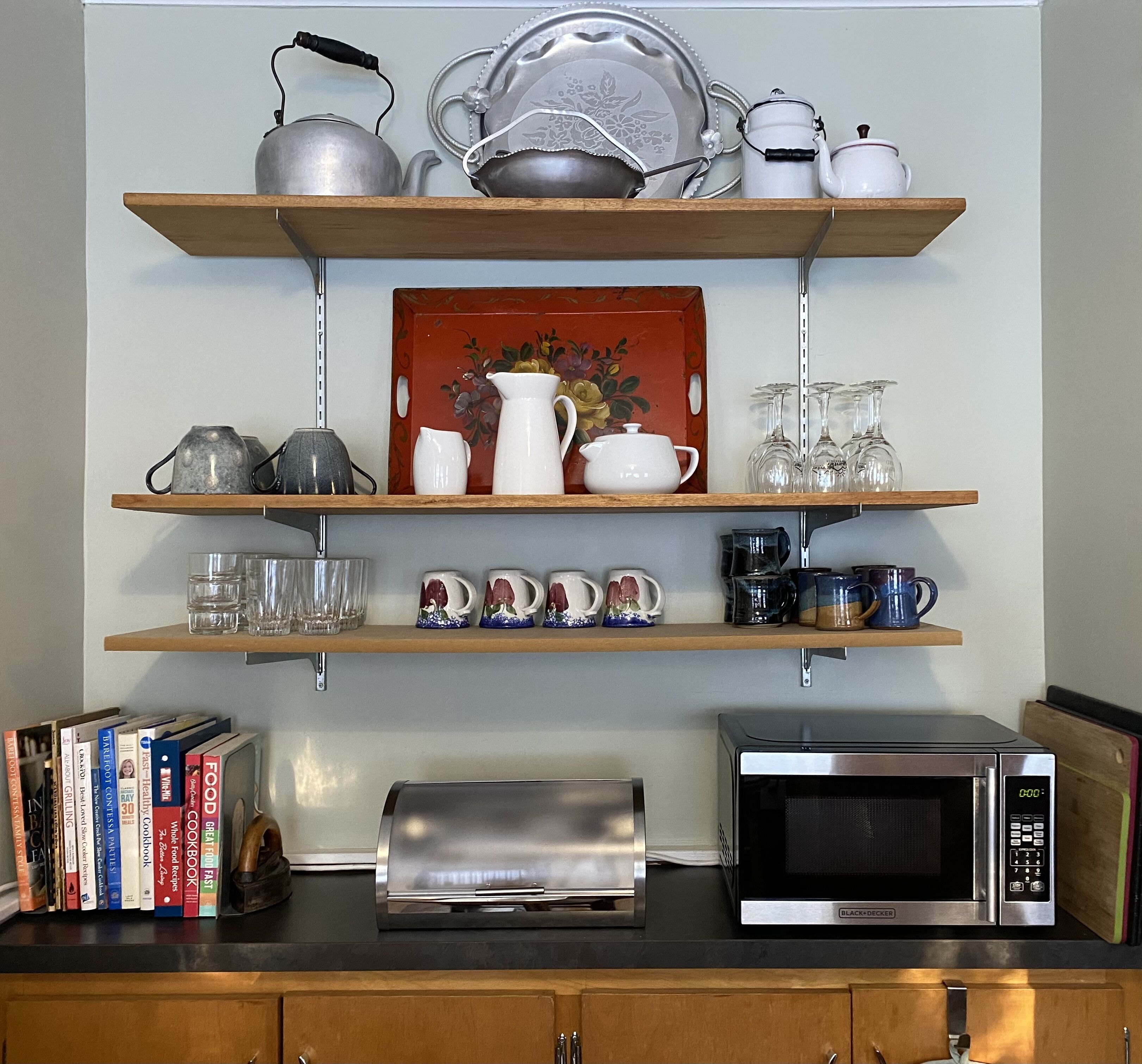 Classic Cottage with Beauitiful Catskill View
    