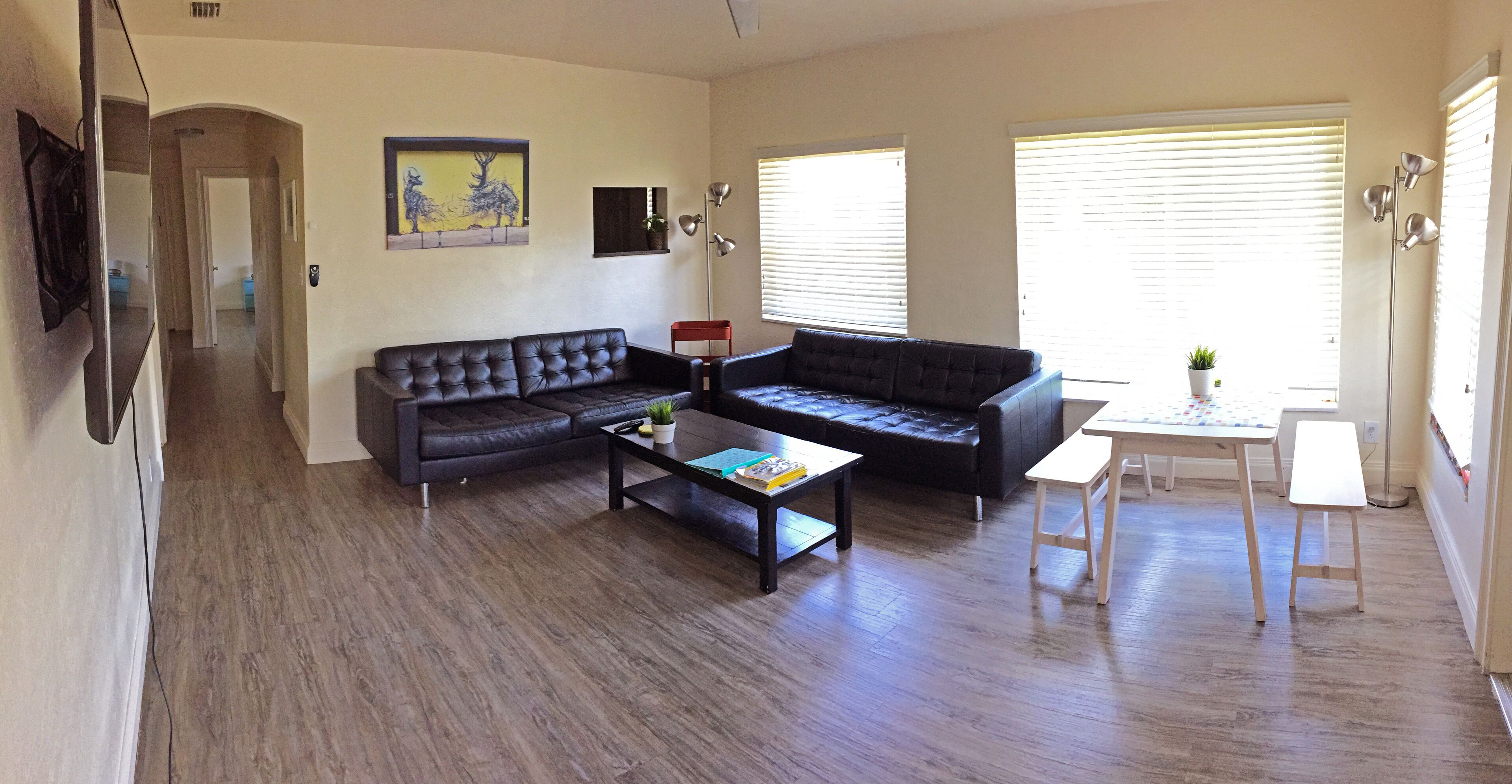 Fillmore Suite A: Spacious/Laundry/2br/Gourmet Kitchen/Wi-Fi/OLED 55" TV