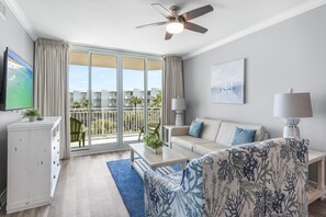 تلفزيون ذكي، برامج وأفلام نتفليكس، مشغل دي في دي، خدمات بث