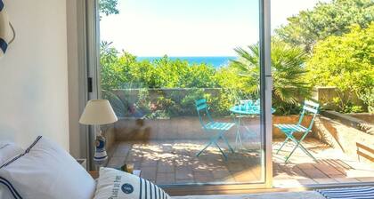 LA MARINELLA *PLAGE 5mn A PIED*CLIMATISEE*VUE IMPRENABLE*CALME*PARKING