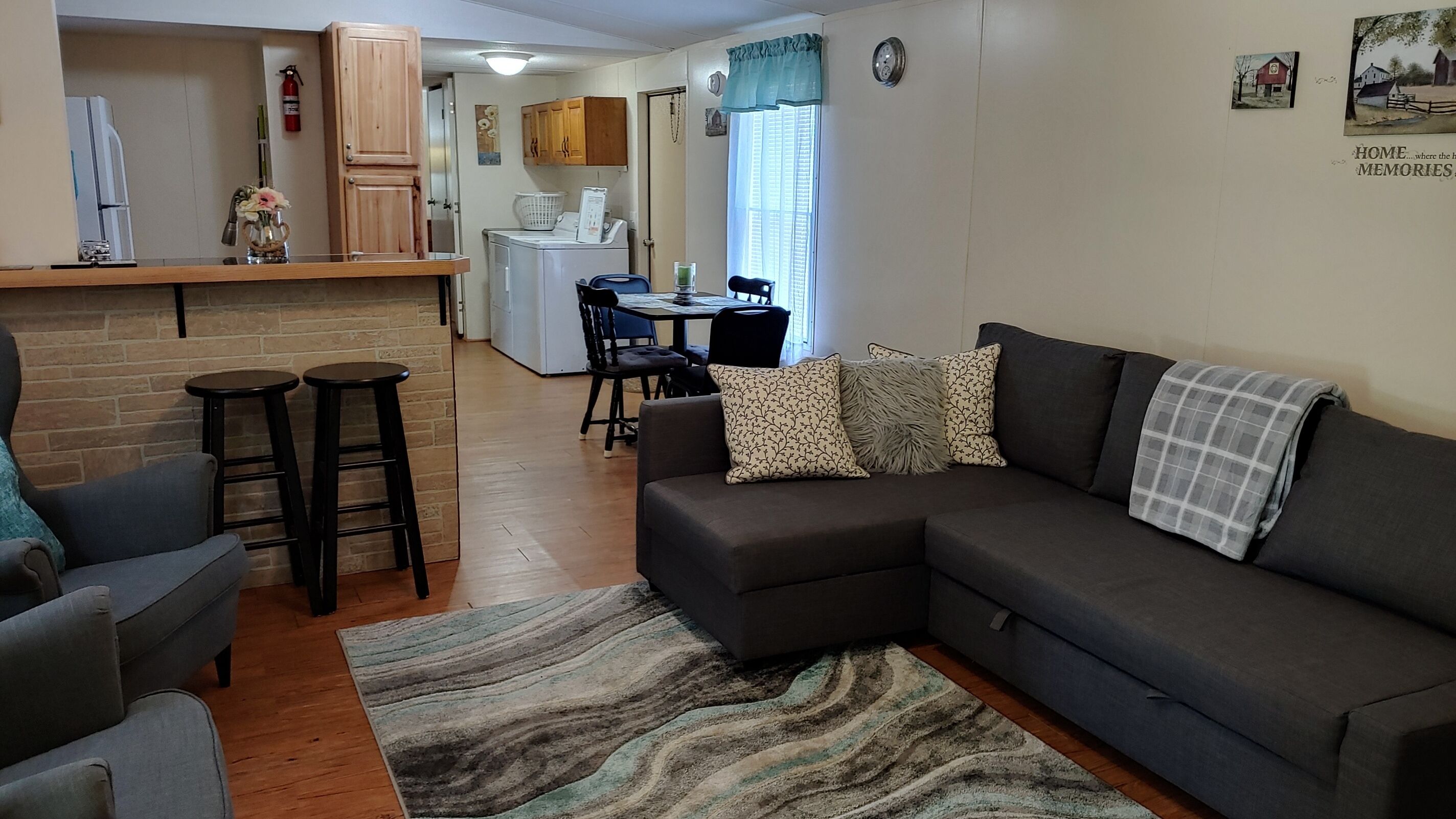 Cozy Hideaway, Country Living Rentals Tanyard, LLC