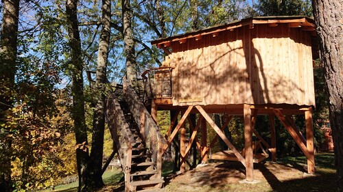 Cabane perchée Les Pitons