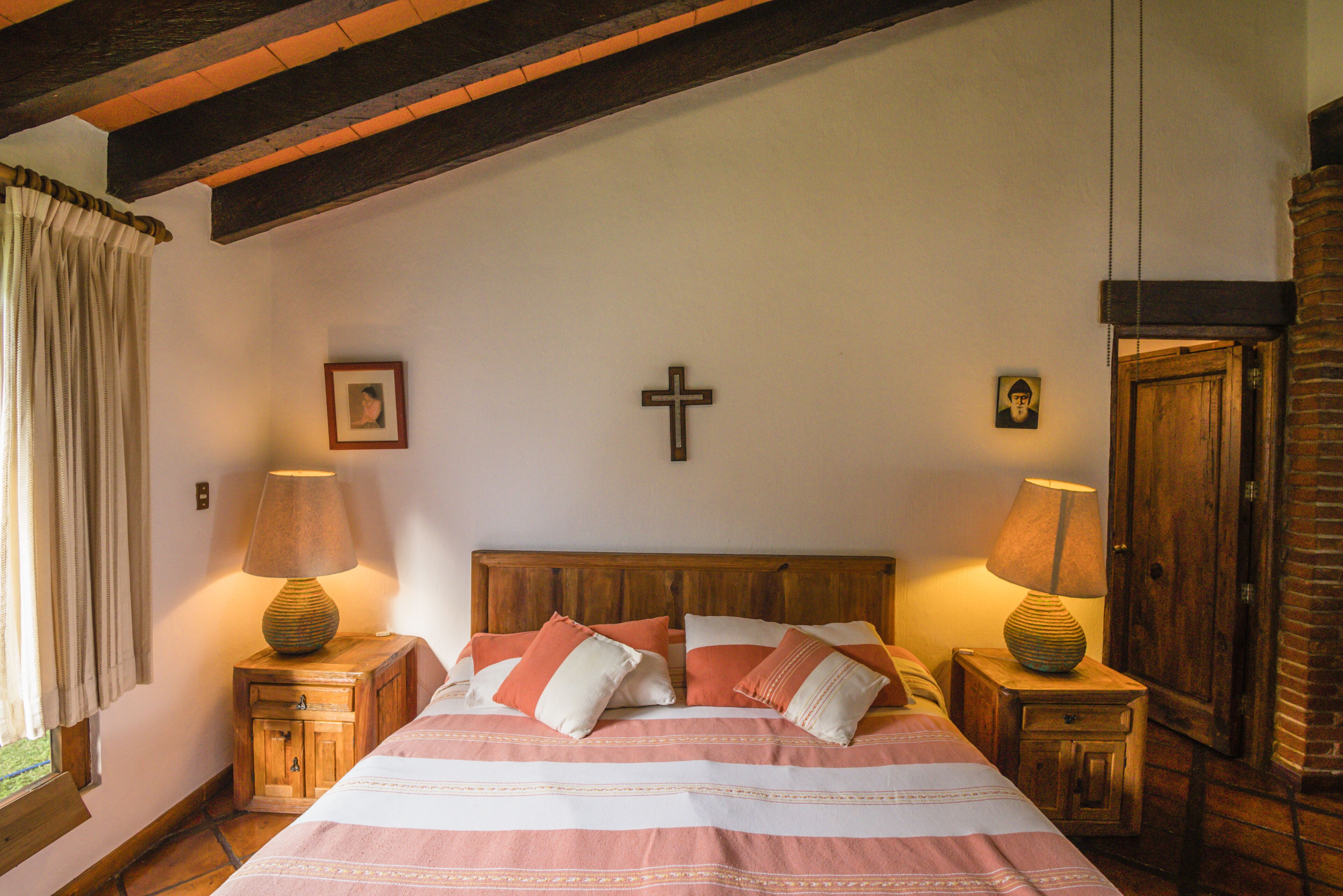 Stunning property, with wide open spaces, beautiful pool.