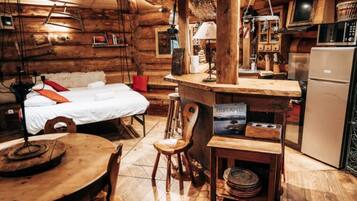 1 bedroom, iron/ironing board, travel crib, free WiFi