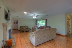 スマートテレビ、書庫