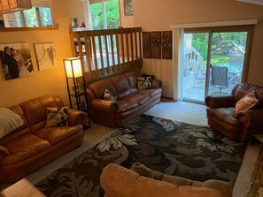 Flat-screen TV, fireplace, video games, DVD player