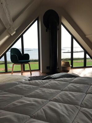 5 slaapkamers, een strijkplank/strijkijzer, wifi, beddengoed