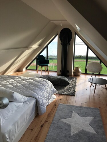 Les Pieds dans le sable